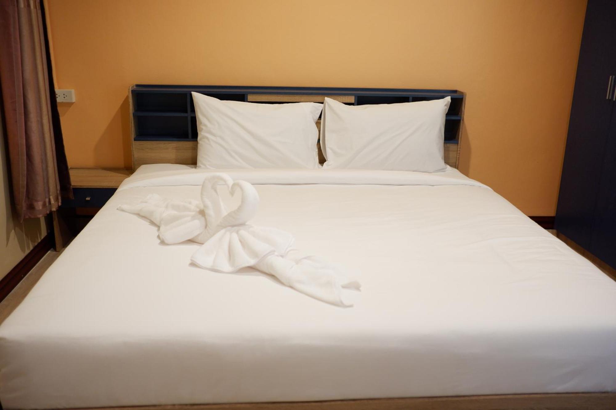 Supachai Inn Ban ba Ngan Exteriör bild