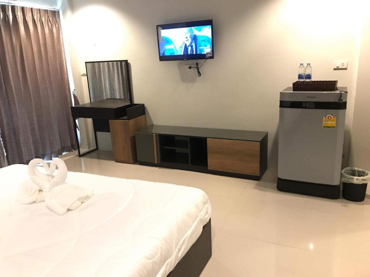 Supachai Inn Ban ba Ngan Exteriör bild